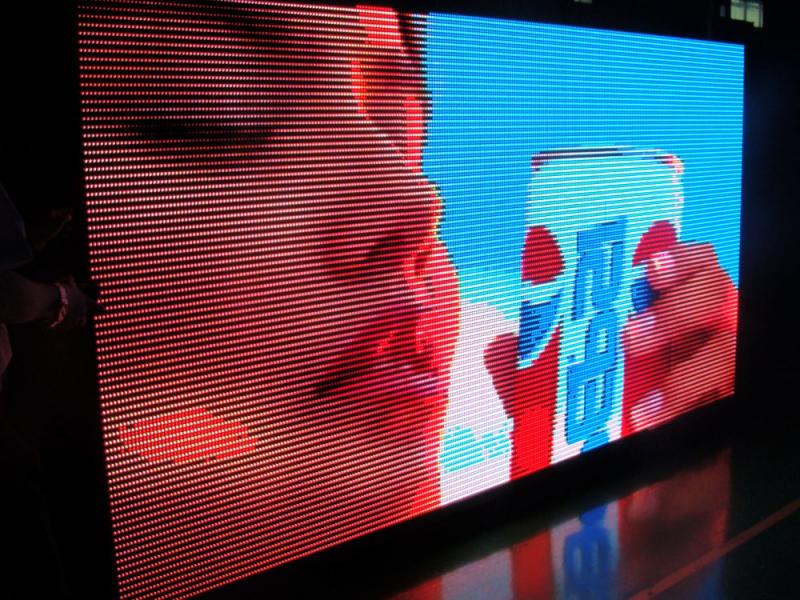 рекламный LED  экран